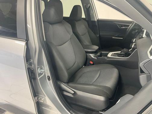 Silver Sky Metallic 2025 Toyota RAV4 XLE