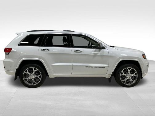 Ivory 3-Coat 2019 Jeep Grand Cherokee Overland