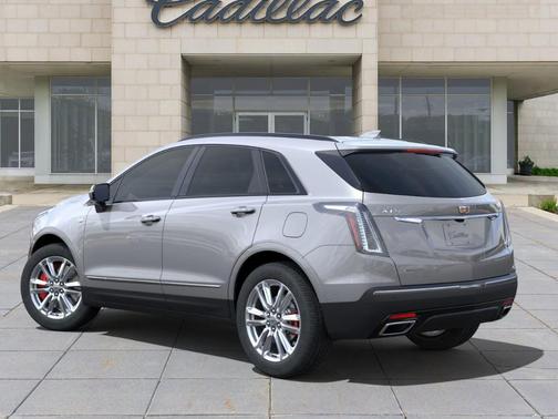2025 Cadillac XT5 Sport