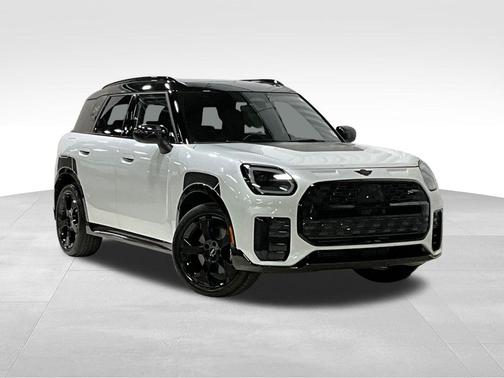 Nanuq White Metallic 2026 MINI Countryman Cooper S ALL4