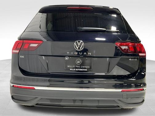 2024 Volkswagen Tiguan 2.0T SE 4MOTION