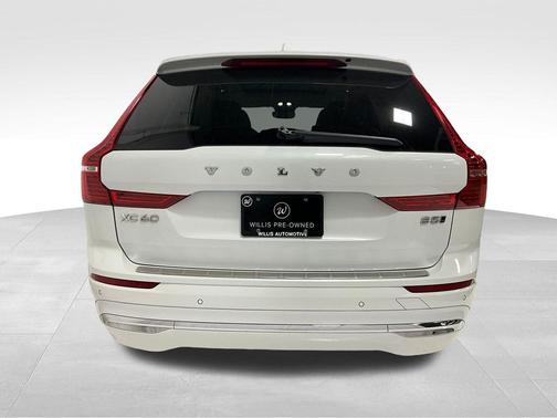 2022 Volvo XC60 B5 Inscription