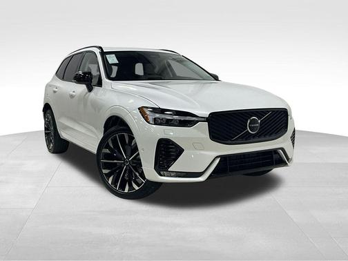 2022 Volvo XC60 B5 Inscription