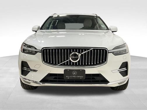 2022 Volvo XC60 B5 Inscription