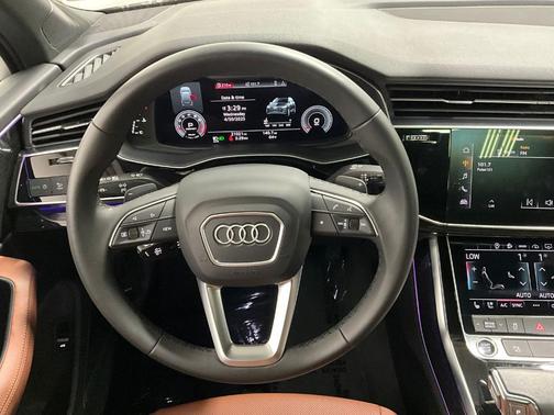 2022 Audi Q7 55 Premium Plus
