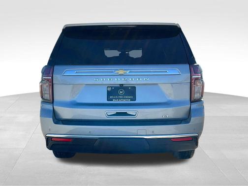 2024 Chevrolet Suburban LT