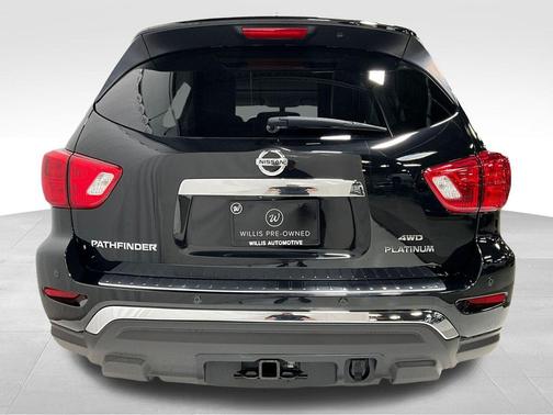 2018 Nissan Pathfinder Platinum
