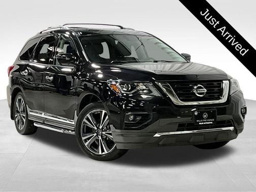 2018 Nissan Pathfinder Platinum