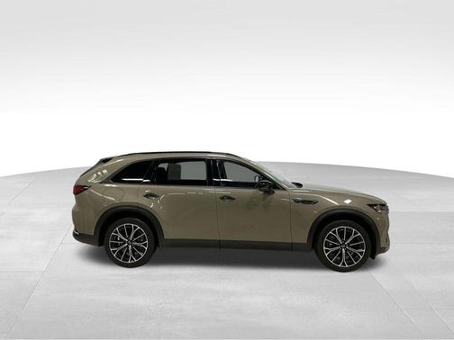 2025 Mazda CX-70 PHEV Premium Package