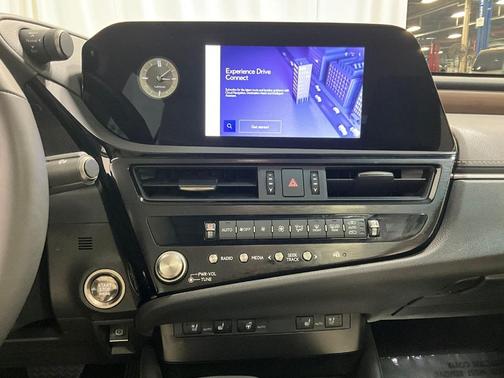 2024 Lexus ES 350 350