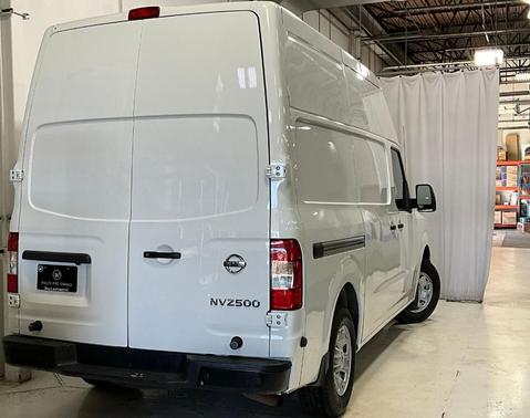 2021 Nissan NV Cargo NV2500 HD SV V6/SV V8