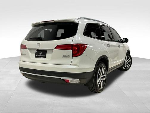 2017 Honda Pilot Elite