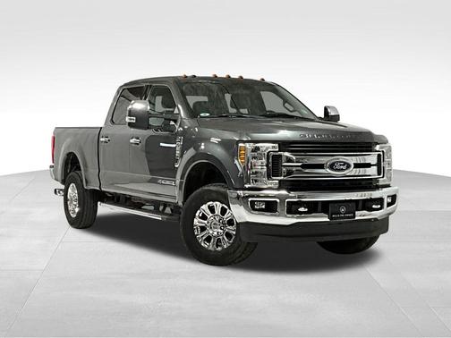 Magnetic 2018 Ford F-250 XLT