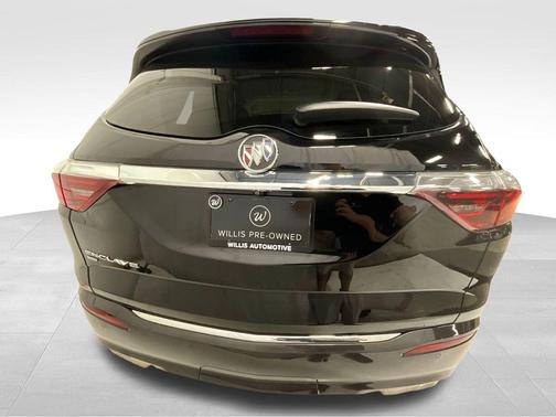 2023 Buick Enclave Essence AWD