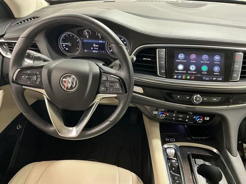 2023 Buick Enclave Essence AWD