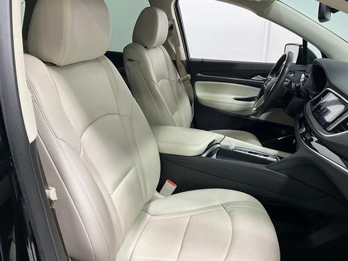 2023 Buick Enclave Essence AWD