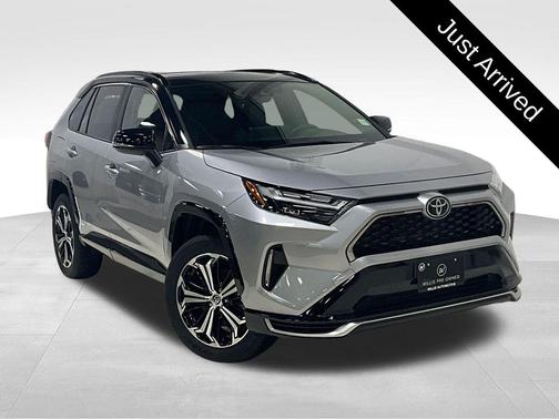 2025 Toyota RAV4 Hybrid SE
