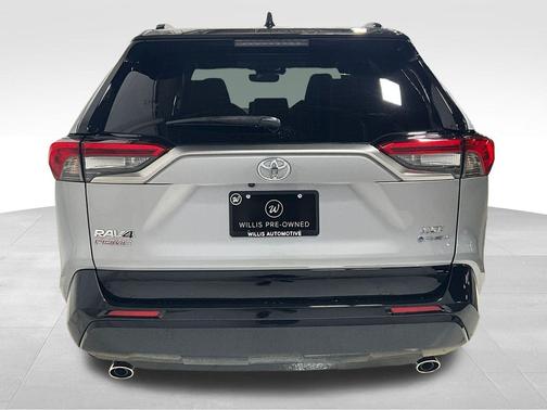 2025 Toyota RAV4 Hybrid SE