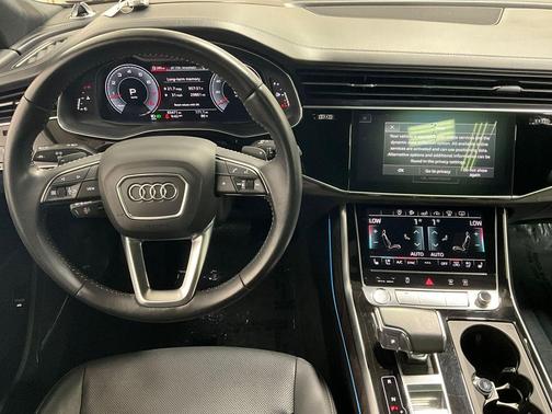 2020 Audi Q8 55 Prestige