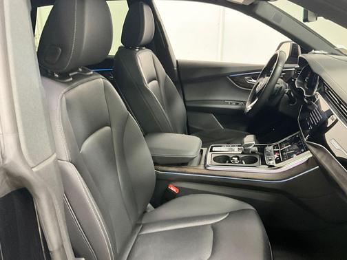 2020 Audi Q8 55 Prestige