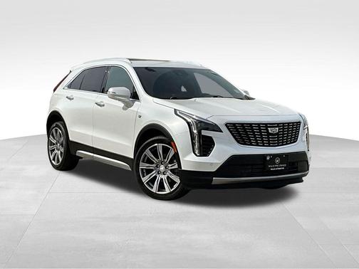 2022 Cadillac XT4 Premium Luxury