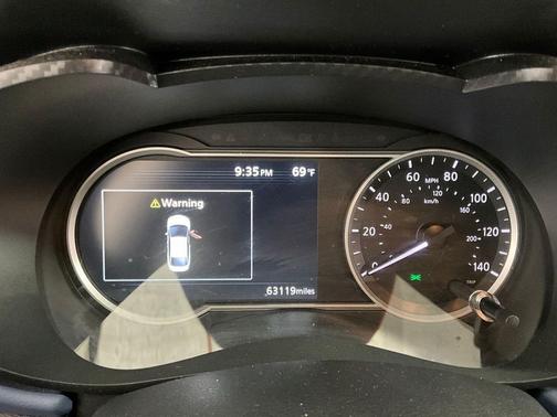 Electric Blue Metallic 2023 Nissan Versa 1.6 SV