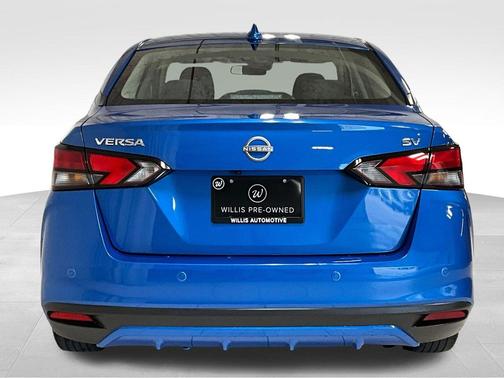 Electric Blue Metallic 2023 Nissan Versa 1.6 SV