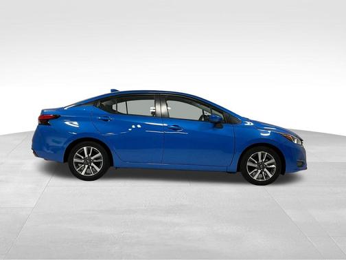 Electric Blue Metallic 2023 Nissan Versa 1.6 SV
