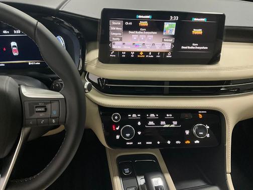 2025 INFINITI QX60 SENSORY