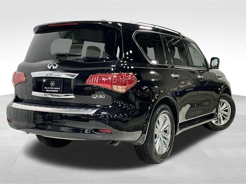 2017 INFINITI QX80 Base