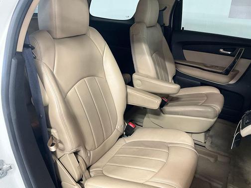 2011 GMC Acadia Denali