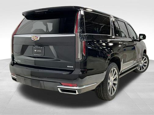 2022 Cadillac Escalade ESV Premium Luxury Platinum