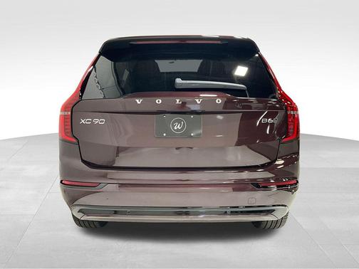 2026 Volvo XC90 B6 Ultra Dark Theme 7-Seater
