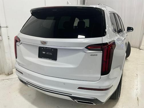 2024 Cadillac XT6 Premium Luxury AWD