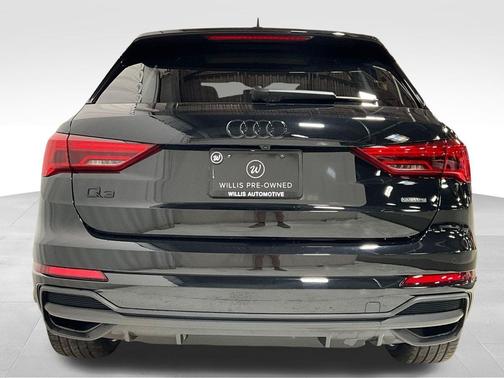 Mythos Black Metallic 2023 Audi Q3 45 S line Premium Plus