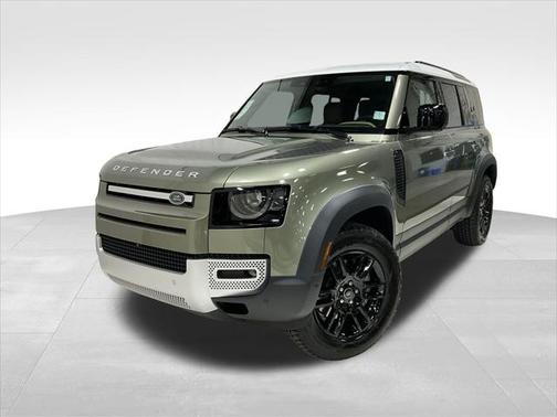2025 Land Rover Defender 110 P300