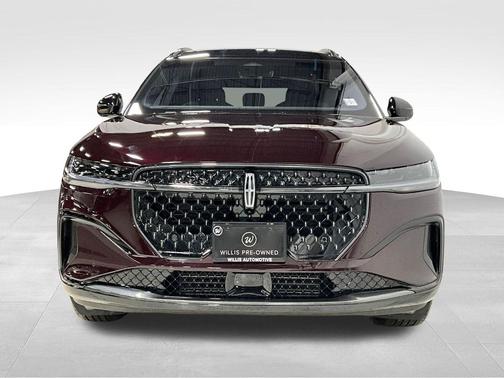 Diamond Red Metallic Clearcoat 2024 Lincoln Nautilus Reserve