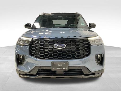Vapor Blue Metallic 2025 Ford Explorer ST-Line