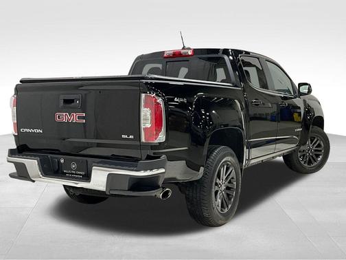 2017 GMC Canyon SLE