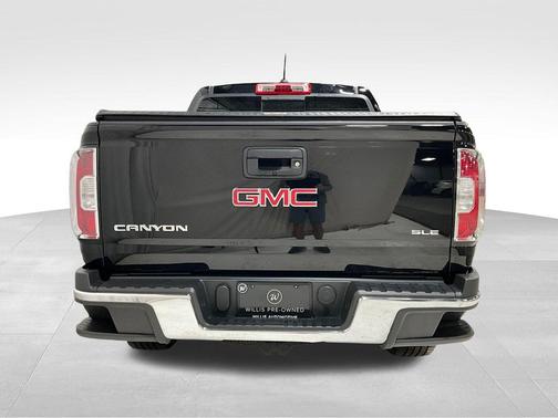 2017 GMC Canyon SLE