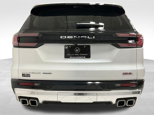2024 GMC Acadia Denali