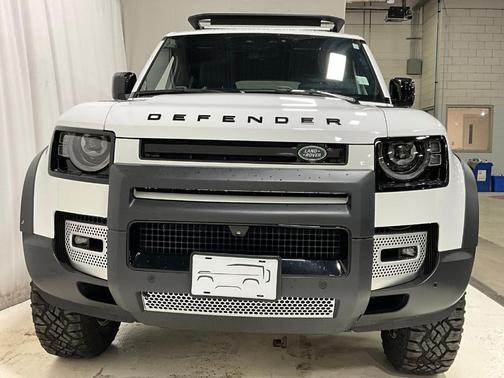 2023 Land Rover Defender 110 S