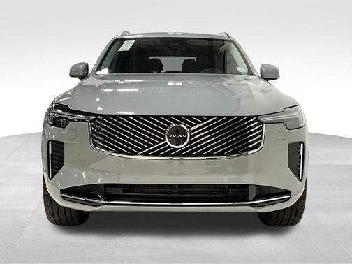 Vapour Grey Metallic 2026 Volvo XC90 Ultra, B6 AWD Gas (mild hybrid), Gasoline, Bright, 7 Seats