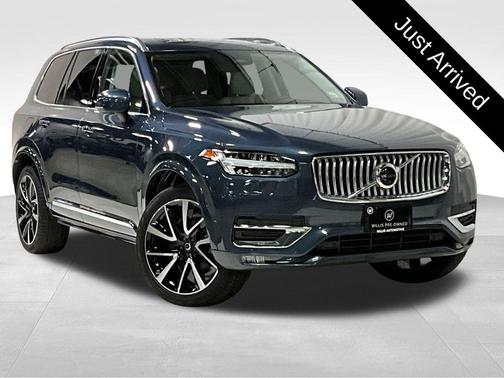 2023 Volvo XC90 B6 Plus 7-Seater