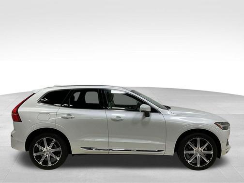 2021 Volvo XC60 T5 Inscription
