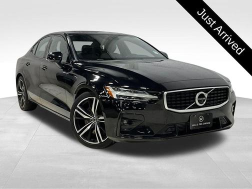 2020 Volvo S60 T6 R-Design
