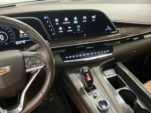 2022 Cadillac Escalade Premium Luxury