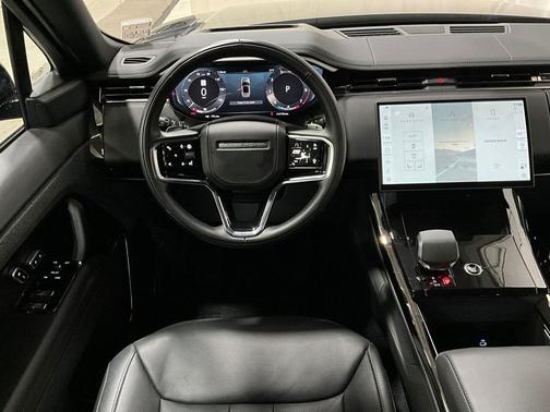 Santorini Black Metallic 2025 Land Rover Range Rover Sport SE