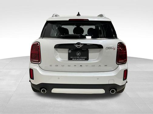 Nanuq White Metallic 2024 MINI Countryman Cooper S ALL4