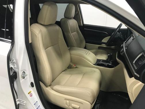 Blizzard Pearl 2014 Toyota Highlander Limited